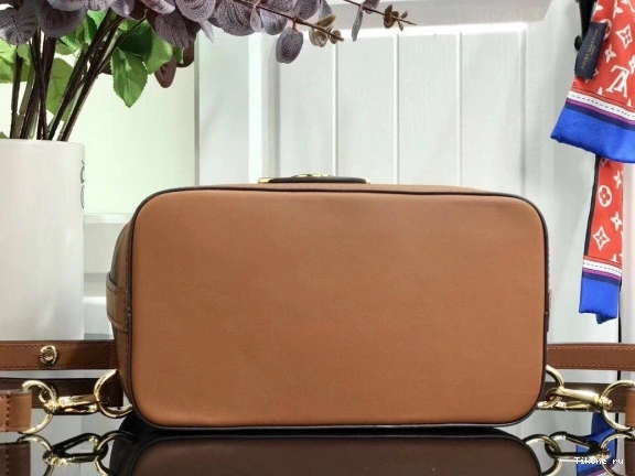 Affordable VUITTON DAUPHINE LOUIS BACKPACK 0824